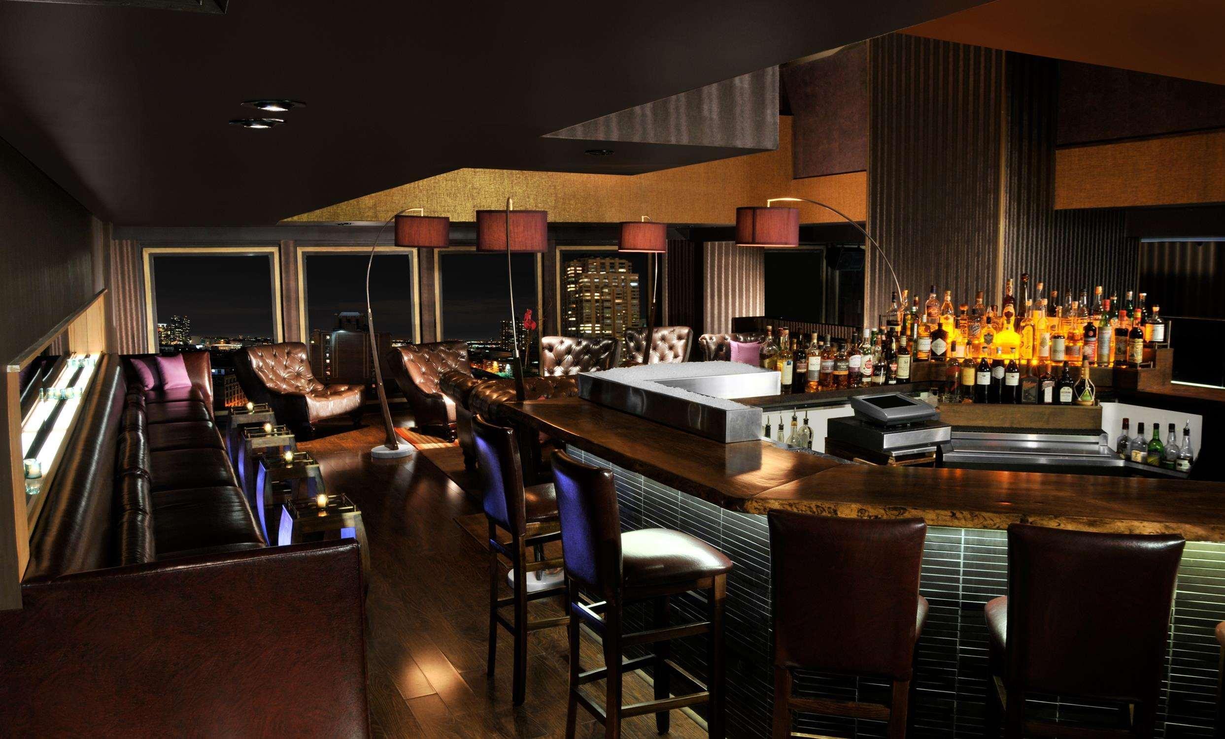 Kimpton Theta New York - Times Square By Ihg Hotel Exterior foto The bar at the 360° Lounge