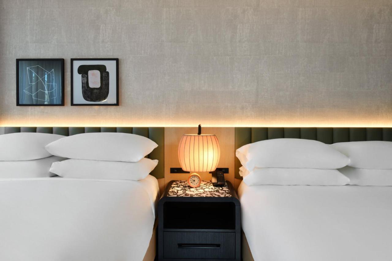 Kimpton Theta New York - Times Square By Ihg Hotel Exterior foto A room at the hotel