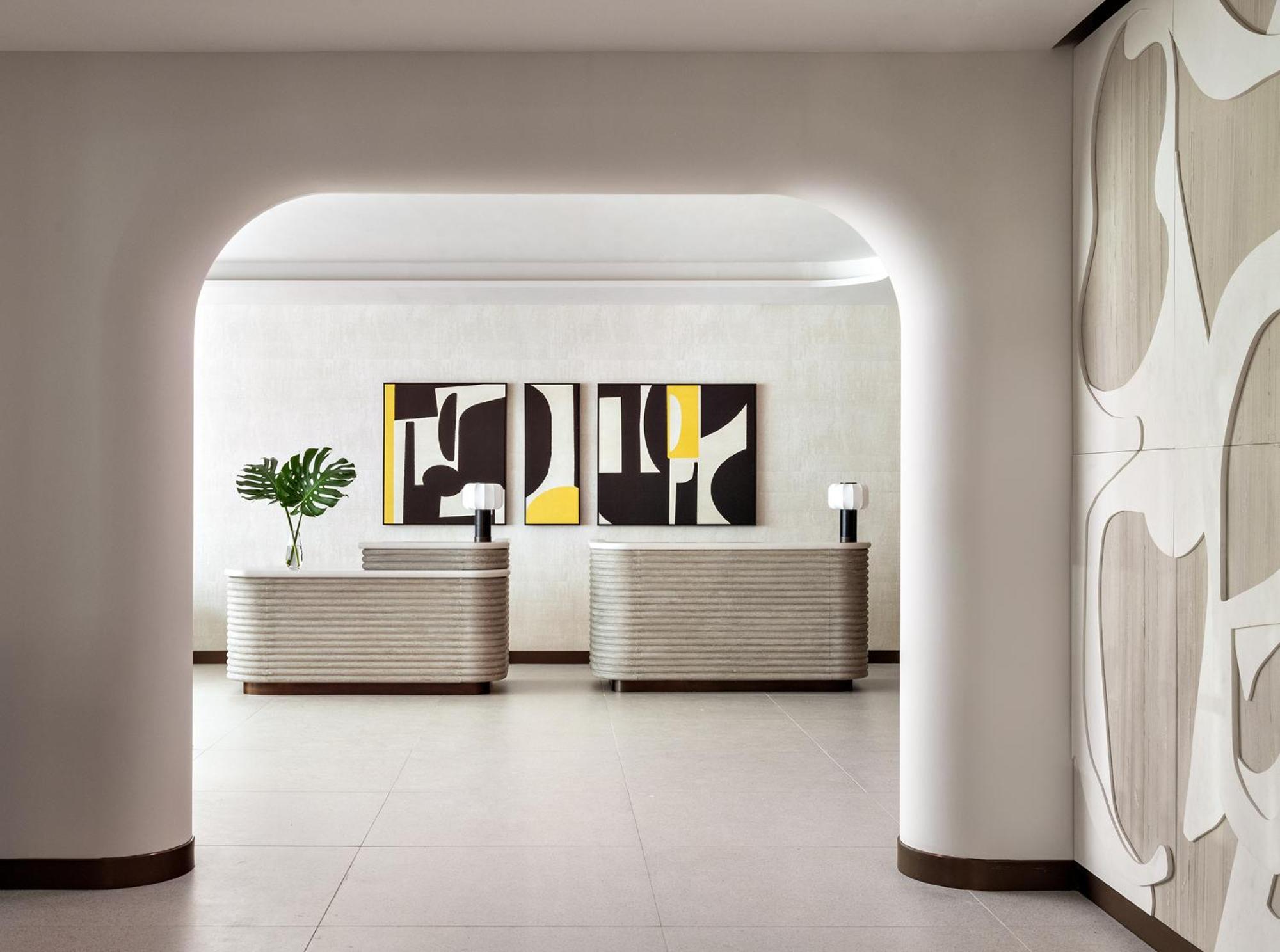 Kimpton Theta New York - Times Square By Ihg Hotel Exterior foto The lobby of the Four Seasons Hotel, Milan