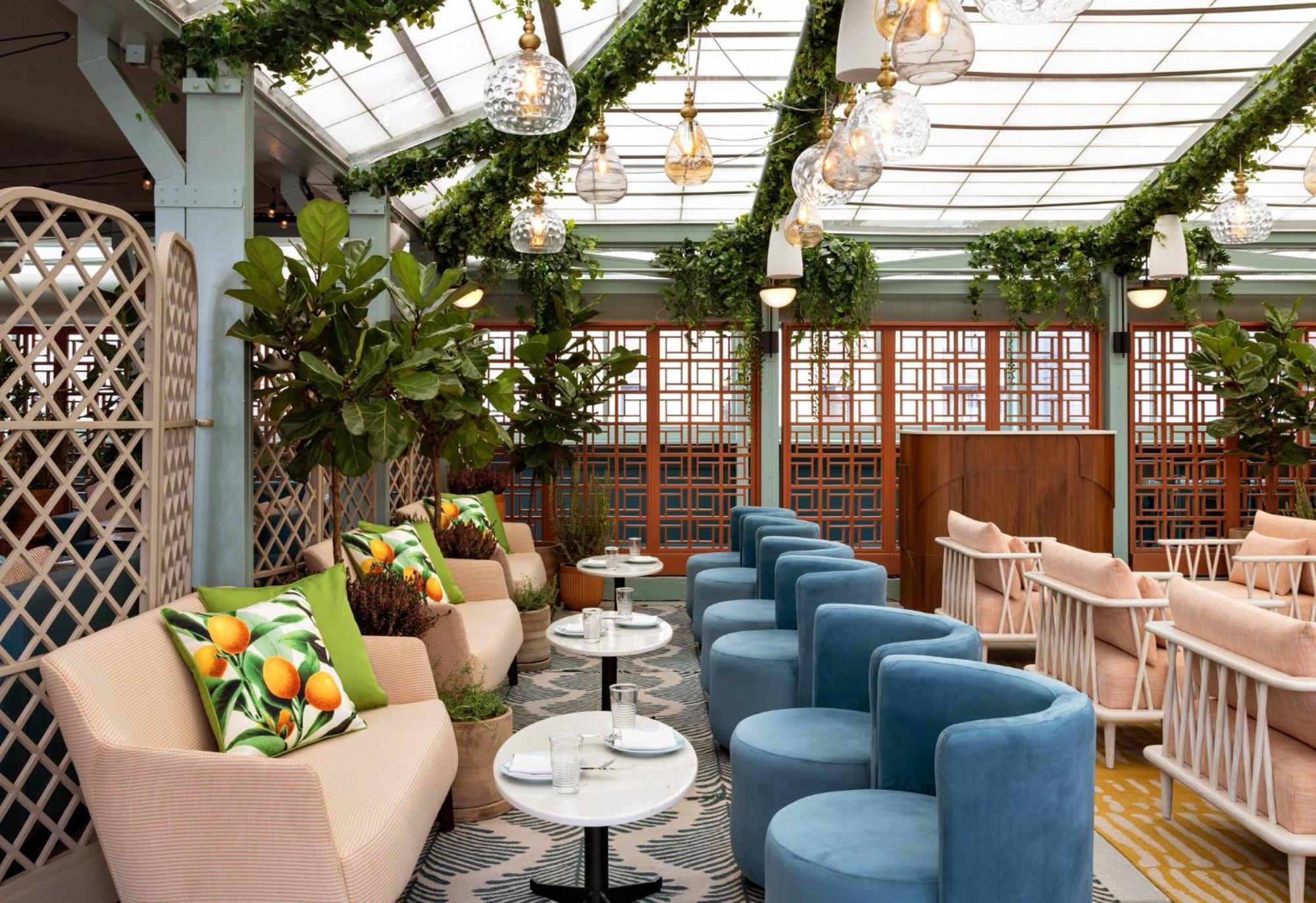 Kimpton Theta New York - Times Square By Ihg Hotel Exterior foto The Terrace at The Standard London